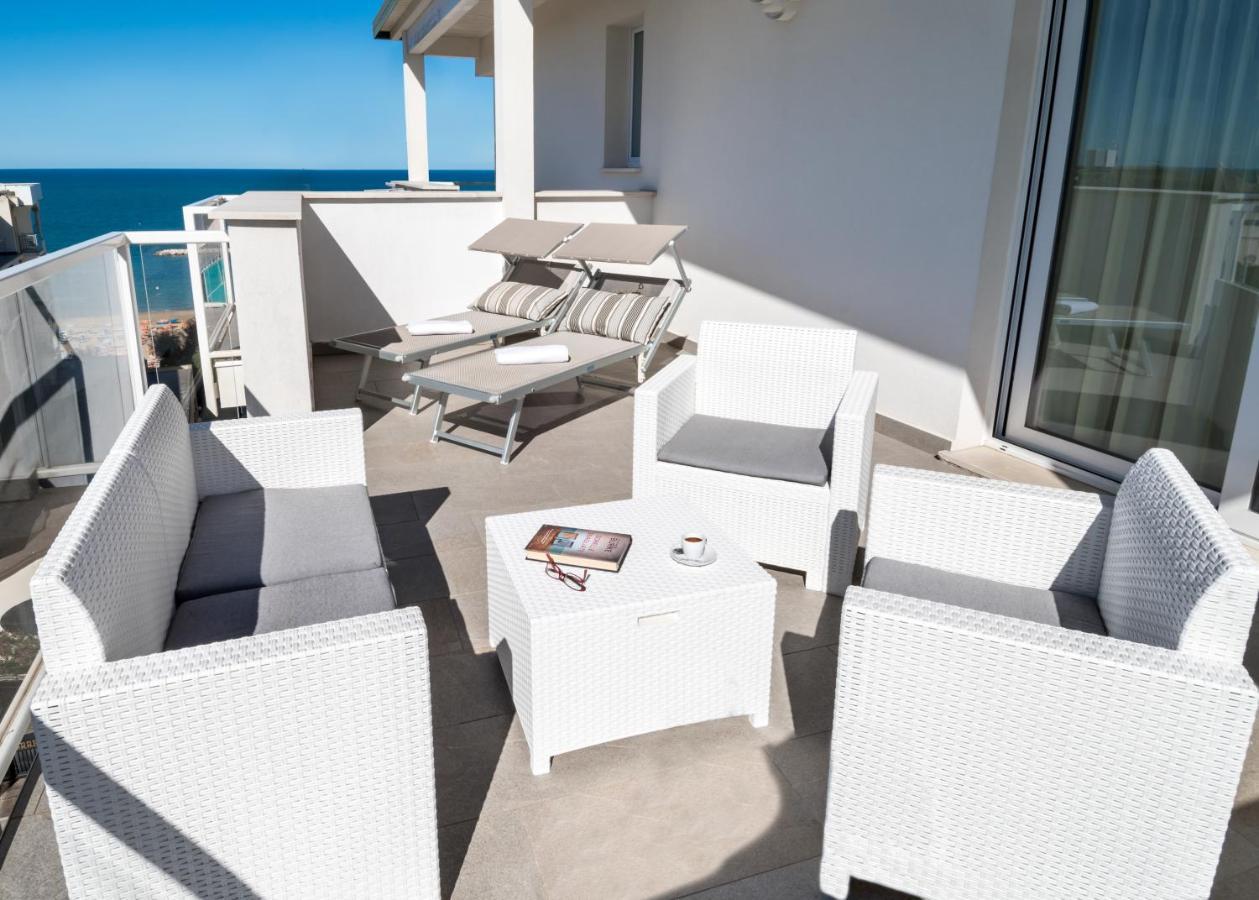 Hotel Atlantic & Spa Габичче-Маре Экстерьер фото